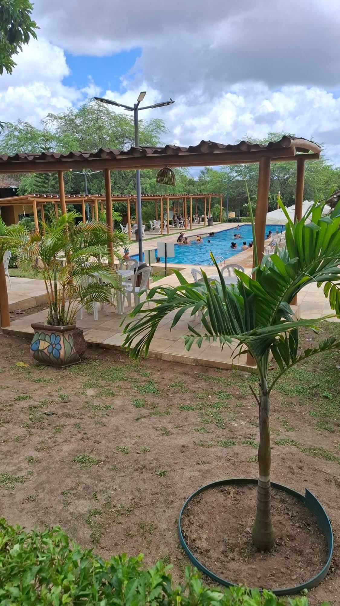 Flat Para 8 Pessoas No Melhor De Gravata Bagian luar foto